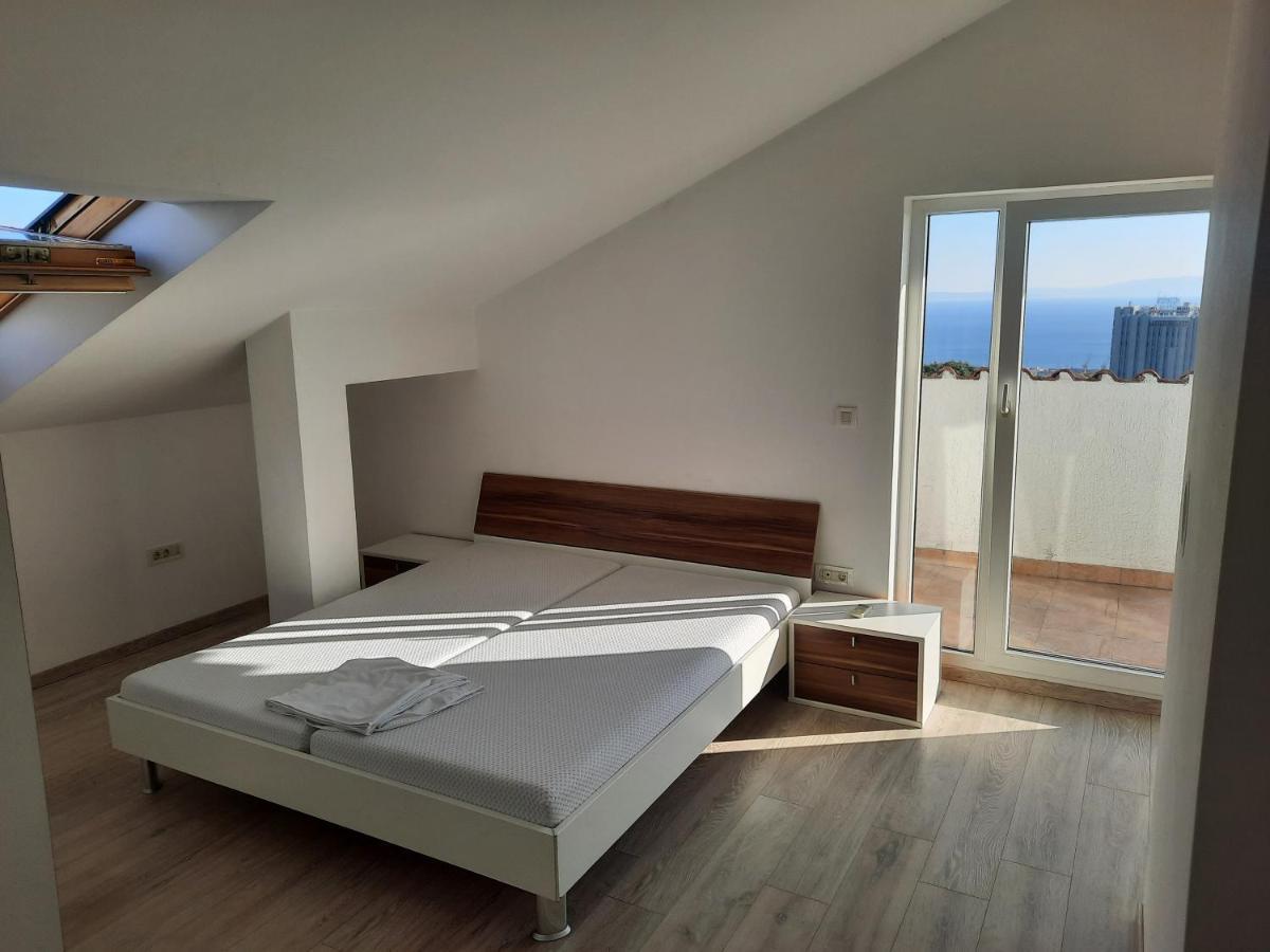 Sea View Later Apartment Rijeka Exterior foto